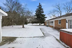 8440 W 91st St, Hickory Hills, IL 60457 - Photo 18