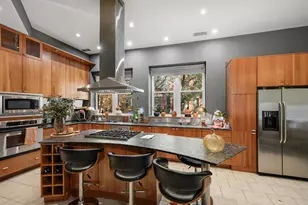 1736 N Hoyne Ave, Chicago, IL 60647 - Photo 8