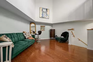 1736 N Hoyne Ave, Chicago, IL 60647 - Photo 18