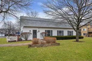 95 Midhurst Ct, Naperville, IL 60565 - Photo 16