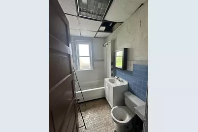 2527 W Argyle Street, Chicago, IL 60625 - Photo 16