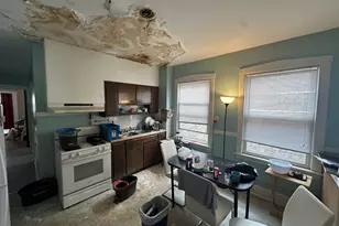 2527 W Argyle St, Chicago, IL 60625 - Photo 8