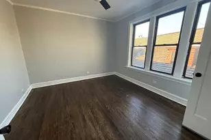 1022 E Hyde Park Blvd, Chicago, IL 60615 - Photo 6