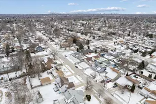 2901 Wall Ave, Waukegan, IL 60087 - Photo 26