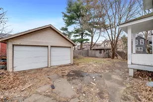 1128 21st Pl, Rockford, IL 61104 - Photo 20