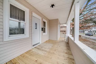 1128 21st Place, Rockford, IL 61104 - Photo 4