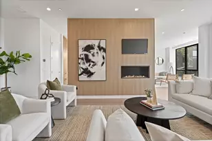 1340 W Chestnut St, Chicago, IL 60642 - Photo 4