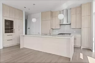 1340 W Chestnut St, Chicago, IL 60642 - Photo 14