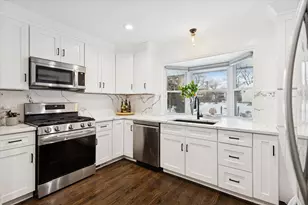 319 May Ave, Glen Ellyn, IL 60137 - Photo 6