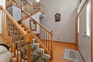 1918 Crosswind Dr, Plainfield, IL 60586 - Photo 2