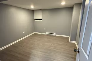 323 22nd Ave, Bellwood, IL 60104 - Photo 8