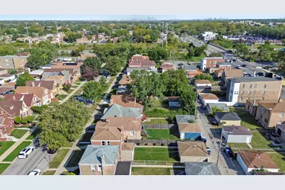 10047 S Calumet Avenue, Chicago, IL 60628 - Photo 26