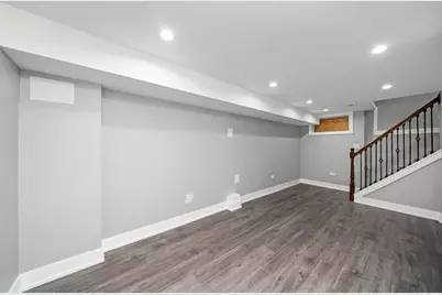 10047 S Calumet Avenue, Chicago, IL 60628 - Photo 8