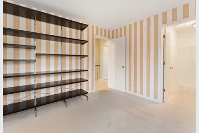 60 Tanglewood Drive #60, Glen Ellyn, IL 60137 - Photo 12