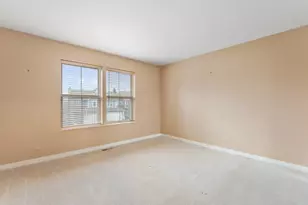 60 Tanglewood Dr, Glen Ellyn, IL 60137 - Photo 16