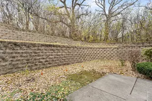 60 Tanglewood Dr, Glen Ellyn, IL 60137 - Photo 24