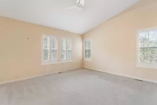 60 Tanglewood Dr, Glen Ellyn, IL 60137 - Photo 8