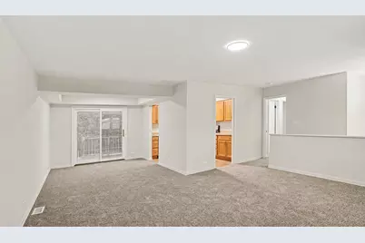 1205 Dover Lane, Elk Grove Village, IL 60007 - Photo 2