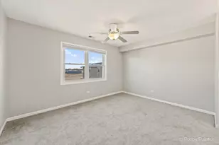 5815 Wilshire Ct, Hanover Park, IL 60133 - Photo 20