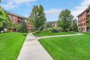 855 E 22nd St, Lombard, IL 60148 - Photo 2