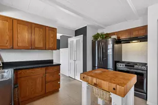 714 E Eisenhower Ave, Palatine, IL 60074 - Photo 12