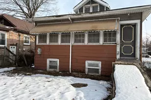 8534 S Rhodes Ave, Chicago, IL 60619 - Photo 2