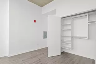 808 N Cleveland Ave, Chicago, IL 60610 - Photo 20