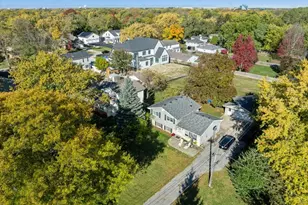 26W250 Case St, Naperville, IL 60563 - Photo 4