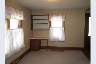 1107 S Main Street, Belvidere, IL 61008 - Photo 6
