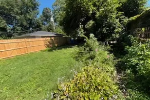 7429 S Vernon Ave, Chicago, IL 60619 - Photo 12