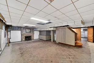 2921 W Gregory St, Chicago, IL 60625 - Photo 22