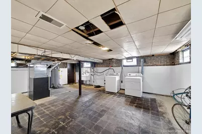 2921 W Gregory Street, Chicago, IL 60625 - Photo 24