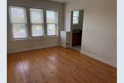 2333 W Farwell Avenue #2S, Chicago, IL 60645 - Photo 4