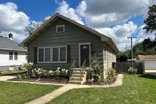 329 S Monterey Ave, Villa Park, IL 60181 - Photo 2