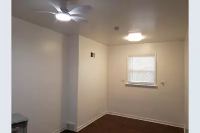 329 S Monterey Avenue, Villa Park, IL 60181 - Photo 12