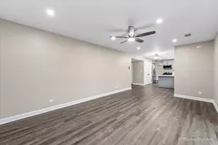 1700 Wildwood Ln, Hanover Park, IL 60133 - Photo 16