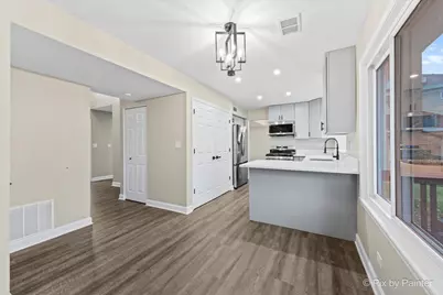 1700 Wildwood Lane, Hanover Park, IL 60133 - Photo 14