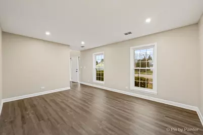 1700 Wildwood Lane, Hanover Park, IL 60133 - Photo 6