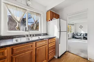 6175 N Wolcott Ave, Chicago, IL 60660 - Photo 8