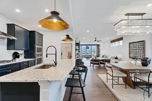 6238 Links Dr, Woodridge, IL 60517 - Photo 8