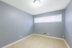 15435 Hamlin Ave, Markham, IL 60428 - Photo 8