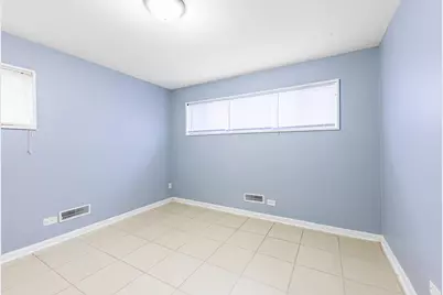 15435 Hamlin Avenue, Markham, IL 60428 - Photo 10