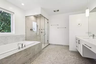 6339 N Leona Avenue, Chicago, IL 60646 - Photo 12
