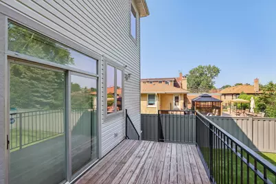 6339 N Leona Avenue, Chicago, IL 60646 - Photo 28