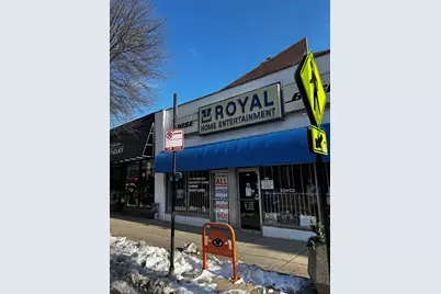 2923 N Broadway Avenue, Chicago, IL 60657 - Photo 1