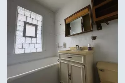 10607 S May Street, Chicago, IL 60643 - Photo 8