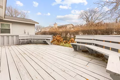197 Smethwick Road, Elk Grove Village, IL 60007 - Photo 22
