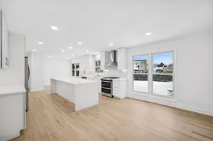 4018 Yorkshire Ct, Northbrook, IL 60062 - Photo 6