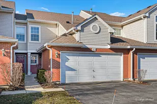 812 Old Checker Rd, Buffalo Grove, IL 60089 - Photo 1