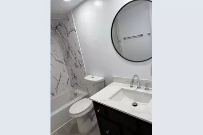 301 Lake Hinsdale Drive #108, Willowbrook, IL 60527 - Photo 24